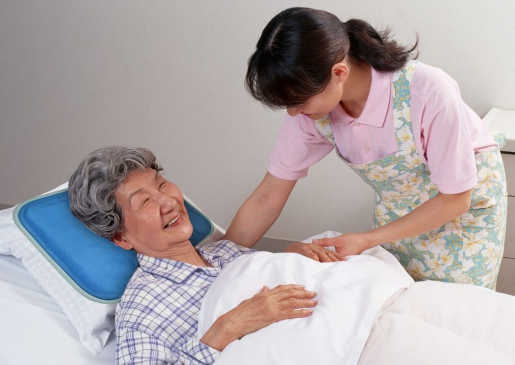 Phối hợp đào tạo lao động chăm sóc người cao tuổi tại Nhật Bản