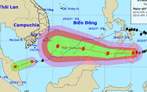 Tembin được đánh giá là một cơn bão mạnh với mức độ rủi ro cấp 3. Ảnh: NCHMF