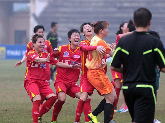 Đội nữ TPHCM lần thứ 3 liên tiếp vô địch giải bóng đá nữ vô địch quốc gia