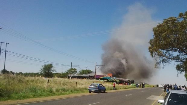 Số thương vong trong vụ tai nạn ở Nam Phi đã lên hơn 270 người