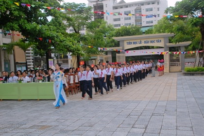Thi tuyển chức danh Hiệu trưởng Trường THCS Nguyễn Huệ