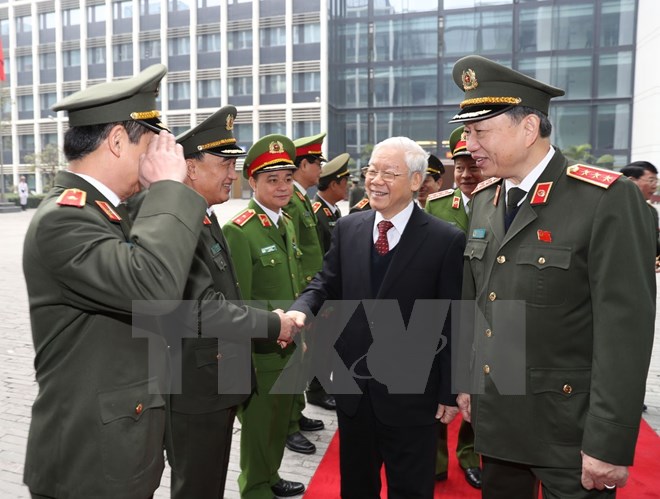 Tổng Bí thư Nguyễn Phú Trọng và Bộ trưởng Bộ Công an Tô Lâm với các đại biểu dự hội nghị. (Ảnh: Trí Dũng/TTXVN)