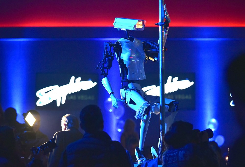 Robot khiêu vũ xuất hiện tại câu lạc bộ Sapphire Gentlemen bên lề CES 2018 ở Las Vegas vào ngày 8/1. (Nguồn: AFP)