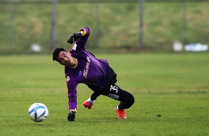 Nguyễn Văn Hoàng (sau trận đấu với U23 Australia). (Ảnh: Zing)