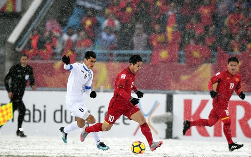 Hình ảnh trận chung kết U23 châu Á giữa U23 Việt Nam và U23 Uzbekistan trên trang Fox Sports Asia.
