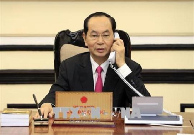 President Tran Dai Quang holds phone talks with US President Donald Trump