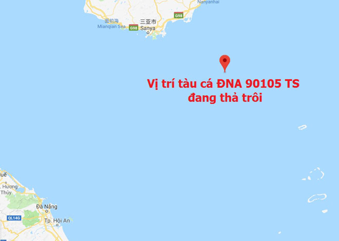 Vị trí tàu cá ĐNA 90105 TS của Đà Nẵng đang thả trôi trên biển.