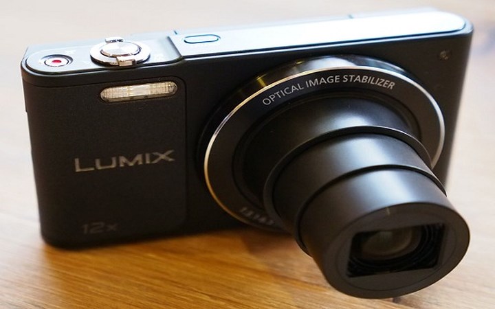 Panasonic Lumix DMC-SZ10 có zoom 12x, cảm biến 16-megapixel và ống kính có ổn định hình ảnh quang học. Máy ảnh này có tay cầm cao su và bộ điều khiển bố cục đơn giản. Hệ thống tùy chọn và cài đặt hết sức đơn giản, lý tưởng cho người mới bắt đầu. Máy ảnh có nhiều hiệu ứng sáng tạo, nhỏ gọn và nhẹ./.