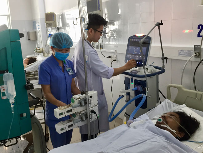 Bệnh nhân Hôih Nhân đang được tích cực theo dõi, điều trị tại Bệnh viện Đà Nẵng