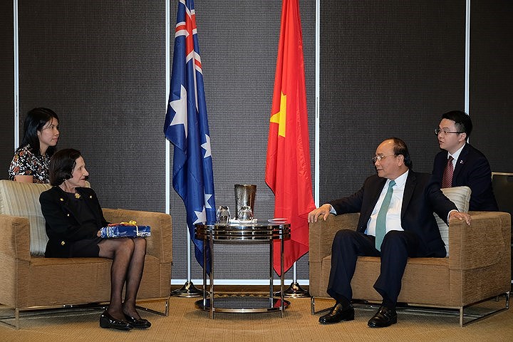 Thủ tướng Nguyễn Xuân Phúc cũng đã tiếp bà Marie Bashir, nguyên Thủ hiến bang New South Wales.