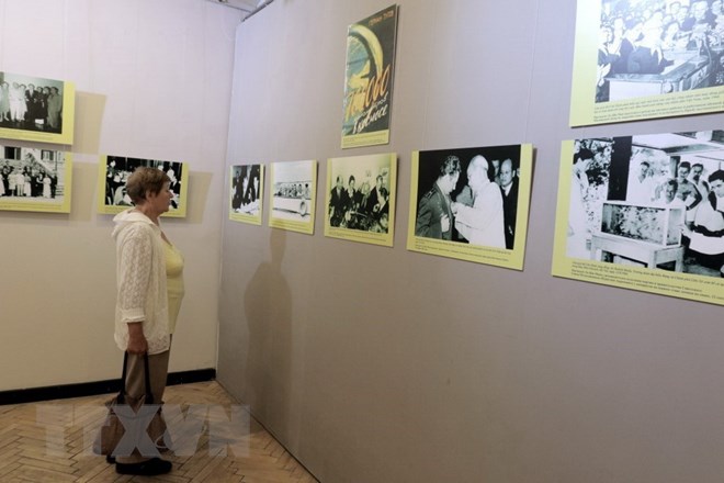 Khai mạc triển lãm về Chủ tịch Hồ Chí Minh ở thủ đô Moskva