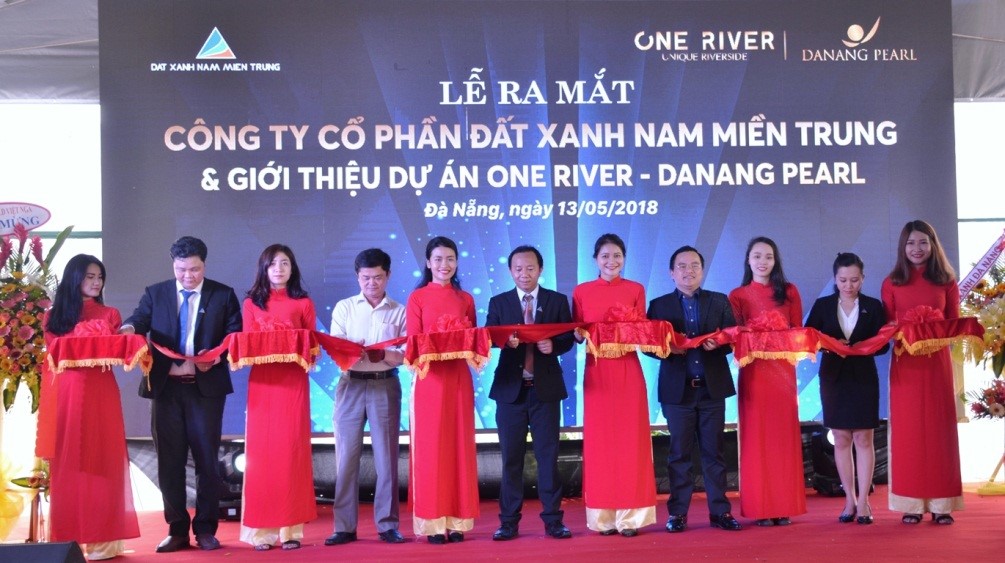 Ra mắt Công ty CP Đất Xanh nam miền Trung tại quận Ngũ Hành Sơn - Đà Nẵng.