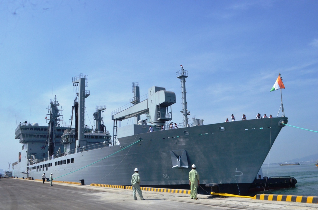 Tàu chở dầu INS SHAKTI sẽ cung cấp nhiên liệu cho hành trình thăm Đà Nẵng của các tàu hải quân Ấn Độ lần này.