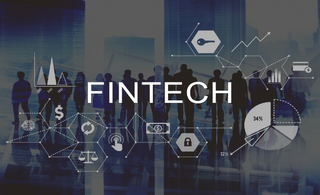 Việt Nam’s fintech market is estimated to increase from US$4.4 billion last year to $7.8 billion by 2020. - Photo bizlive.vn Read more at http://vietnamnews.vn/economy/448428/viet-nams-fintech-industry-to-reach-nearly-us8bn.html#lBJcA1eEvLehzSJ3.99