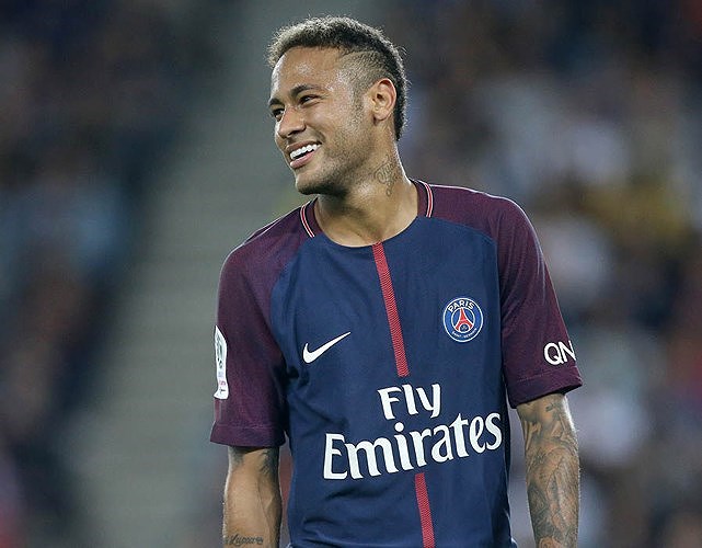9. Neymar (Paris Saint-Germain) – 6 bàn thắng (3 kiến tạo)