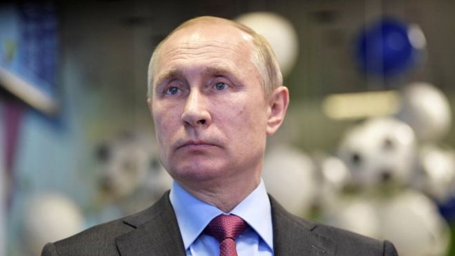 Ông Putin thừa nhận Nga gặp khó khăn vì lệnh trừng phạt