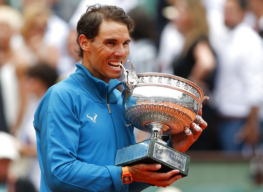 Nadal lần 11 vô địch Roland Garros