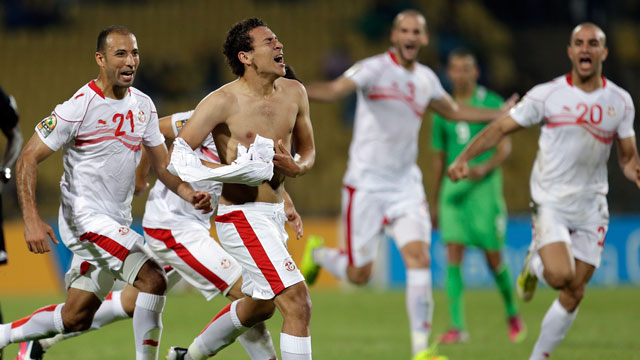 Dù bị đánh giá thấp hơn đối thủ nhưng các cầu thủ Tunisia (ảnh) tuyên bố sẵn sàng tạo bất ngờ trước đội tuyển Anh. Ảnh: AP