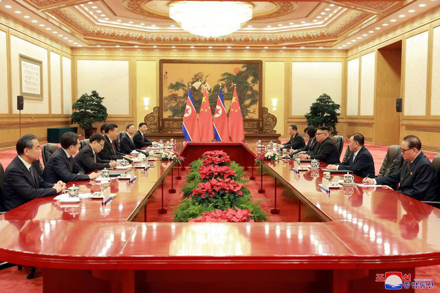 Chủ tịch Trung Quốc và nhà lãnh đạo Triều Tiên hội đàm tại thủ đô Bắc Kinh.
