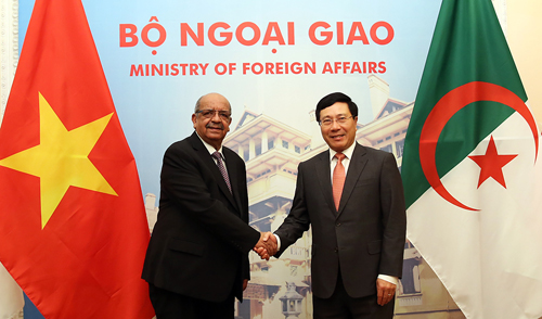 Việt Nam, Algeria tăng cường quan hệ hợp tác