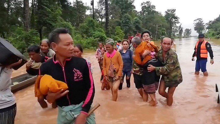 Toàn cảnh nỗ lực cứu hộ người dân sau vụ vỡ đập thủy điện tại Lào