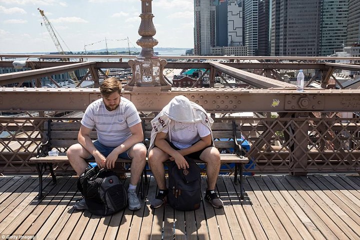   Cơ quan khí tượng New York cảnh báo, nắng nóng kỷ lục sẽ kéo dài tới 5 ngày liên tiếp. Ảnh: Getty Images