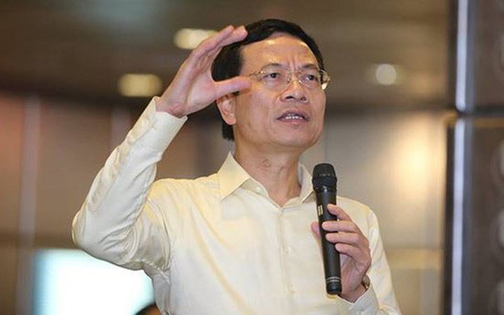 Sau đó khoảng 4 năm, ông Nguyễn Mạnh Hùng được bổ nhiệm giữ chức Tổng giám đốc Viettel thay ông Hoàng Anh Xuân. (Ảnh: Cafebiz) 