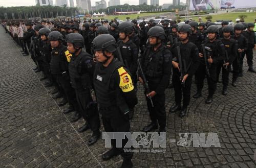 Indonesian security forces hold an anti-terrorism drill on August 1(Photo: AFP/VNA)