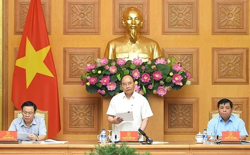 Thủ tướng phát biểu tại phiên họp lần thứ nhất Ban Chỉ đạo Quốc gia cơ cấu lại nền kinh tế 