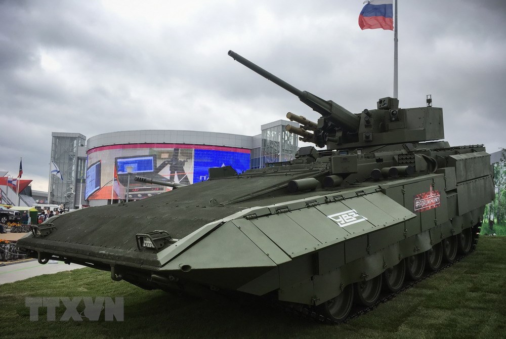 Xe tăng chiến đấu Armata T-15 của Nga được giới thiệu tại Diễn đàn Công nghiệp quốc phòng Army-2018 ở thị trấn Kubinka, ngoại ô thủ đô Moskva ngày 21/8. (Ảnh: AFP/TTXVN)
