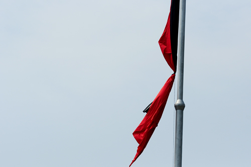 Treo cờ rủ 2 ngày Quốc tang Chủ tịch nước Trần Đại Quang