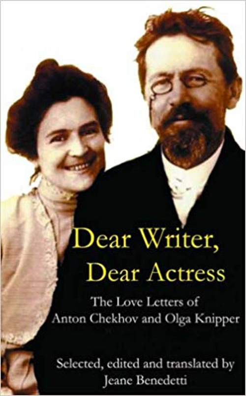 Anton Chekhov và vợ Olga Knipper trên bìa sách Những bức thư tình của hai người.