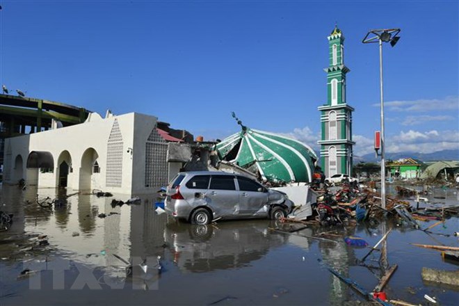 Một nhà thờ bị đổ sập sau trận động đất kèm theo sóng thần ở tỉnh Trung Sulawesi, Indonesia ngày 30/9. (Nguồn: AFP/TTXVN)