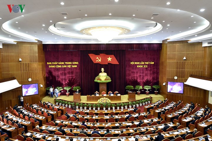 Sáng 2/10/2018, Hội nghị lần thứ tám Ban Chấp hành Trung ương Đảng Cộng sản Việt Nam khóa XII khai mạc trọng thể tại Trụ sở Trung ương Đảng, Hà Nội.