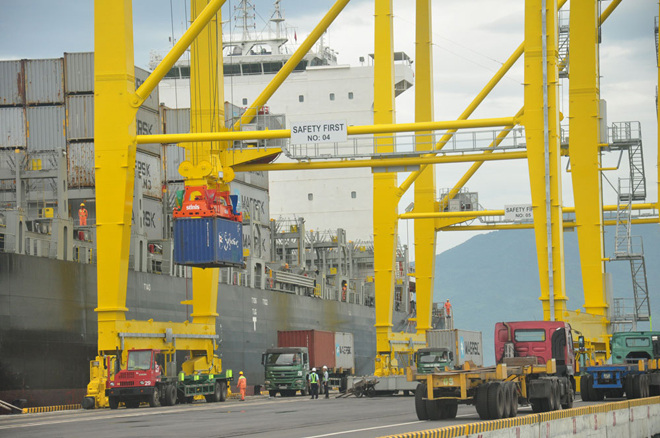 Năng lực bốc xếp hàng hóa ở cảng Tiên Sa sau năm 2020 không đáp ứng được nhu cầu thị trường