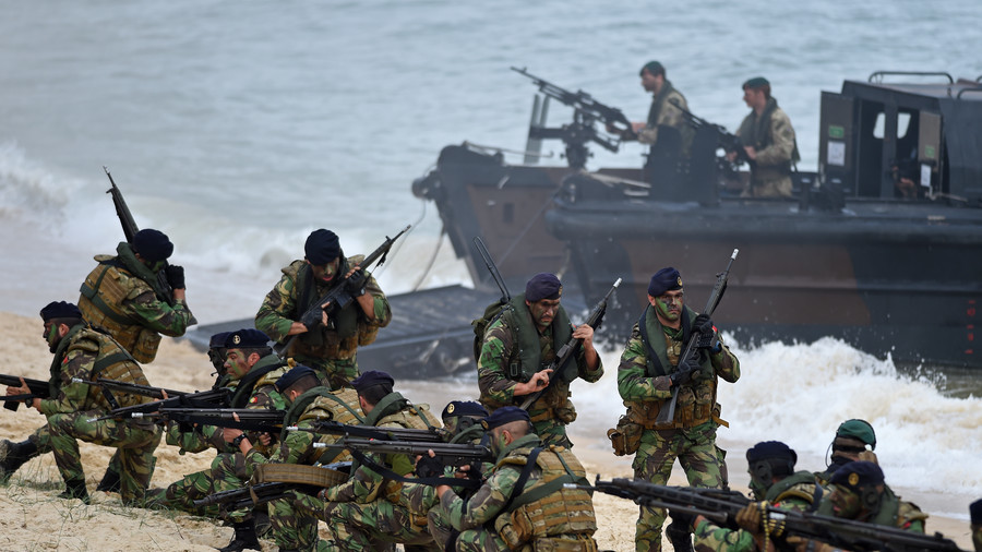 Binh sĩ Bồ Đào Nha tham gia cuộc tập trận Trident Juncture 2015. Ảnh: AFP