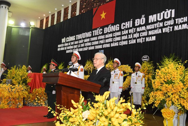 Tổng Bí thư Nguyễn Phú Trọng đọc điếu văn tưởng nhớ nguyên Tổng Bí thư Đỗ Mười