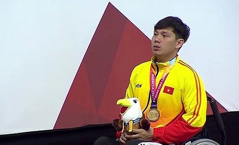 VĐV bơi Võ Thanh Tùng tiếp tục lập kỷ lục. 