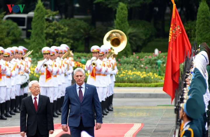 Hình ảnh lễ đón Chủ tịch Cuba Miguel Diaz Canel và Phu nhân tại Hà Nội