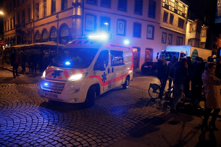 Ngoài ra, “Kế hoạch trắng” cũng được triển khai tại các bệnh viện ở Strasbourg, nhằm tăng cường nhân lực cấp cứu các nạn nhân trong vụ xả súng. Ảnh: Reuters 