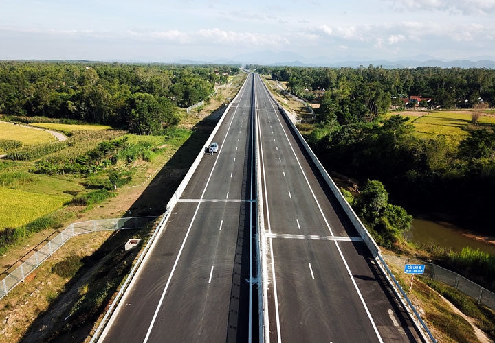 Ngày 2/9, dự án cao tốc Đà Nẵng - Quảng Ngãi chính thức thông xe và đưa vào khai thác. (Ảnh: Zing)