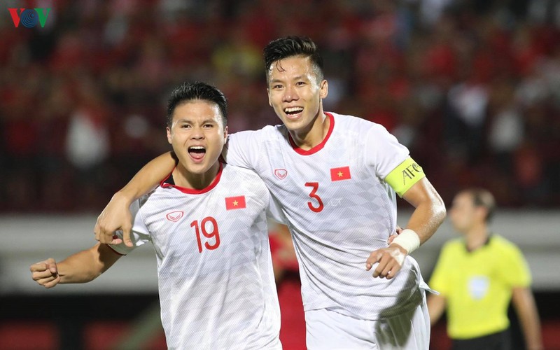 Hàng thủ đã ghi 2/4 bàn thắng cho ĐT Việt Nam ở vòng loại thứ 2 World Cup 2022 khu vực châu Á (Ảnh: Quyệt Đồng).