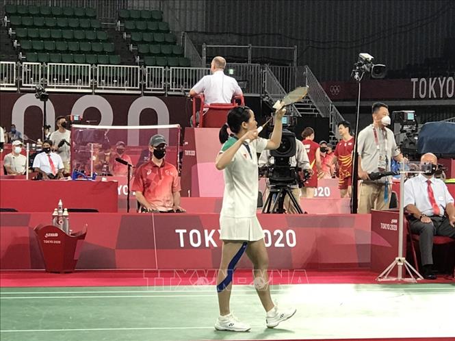 Tay vợt Thuỳ Linh trong trận đấu đầu tiên. Ảnh: TTXVN