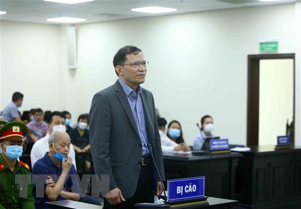 Bị cáo Ngô Văn Tuyển, nguyên Phó Tổng Giám đốc, Thành viên Hội đồng quản trị VEAM tại phiên tòa. (Ảnh:An Đăng/TTXVN)