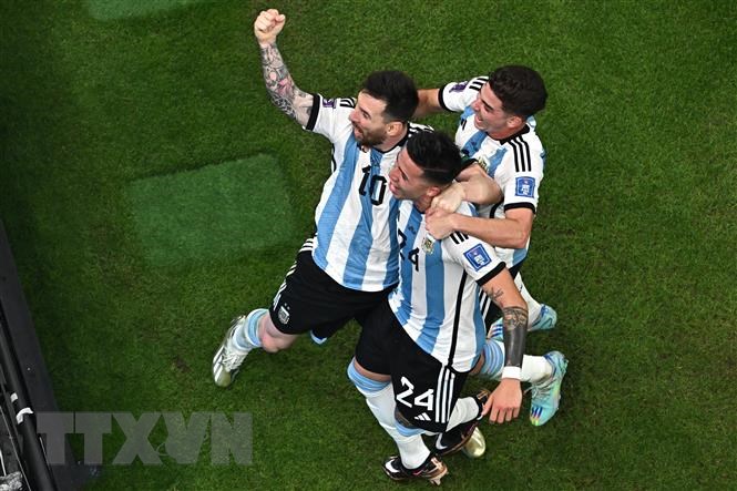 World Cup 2022, bảng C: Messi tỏa sáng giúp Argentina giữ hy vọng đi tiếp