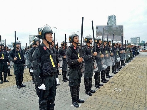 Tuyên truyền chiến công vẻ vang của lực lượng Cảnh sát cơ động