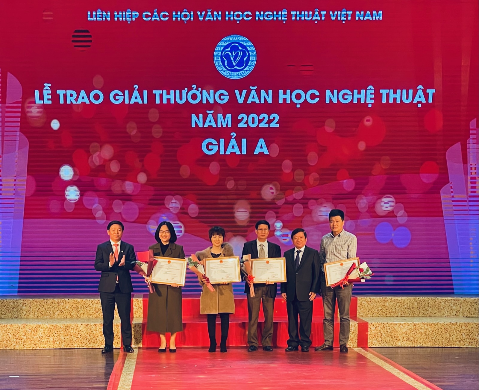 Đà Nẵng có 3 tác phẩm đoạt giải văn học - nghệ thuật năm 2023