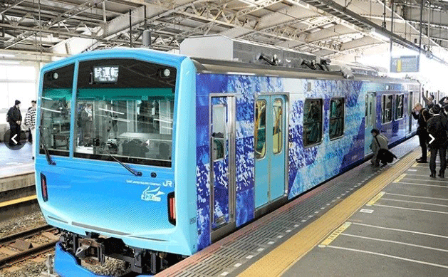 Chạy thử nghiệm đoàn tàu hybrid hydro tại Nhật Bản. (Nguồn: Asahi)