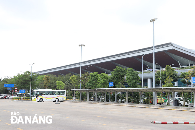 According to the airport zoning plan, the city develops an aviation logistics centre through expanding into a cluster south of Da Nang International Airport. Photo: TRAN TRUC