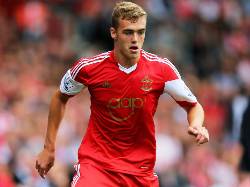 Calum Chambers - 16 triệu bảng: Đến Arsenal từ Southampton 